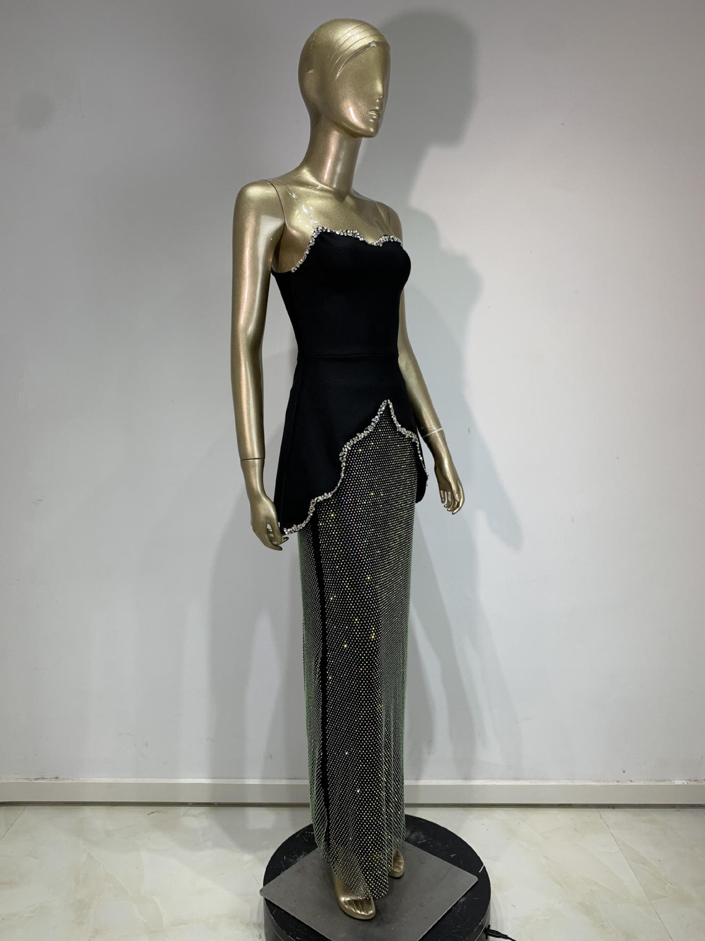 Formal Rhinestone Black Sexy D - đánh giá và giá Women Formal Wear Photoshoot
