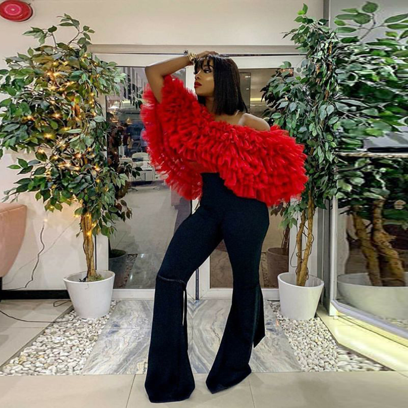 Red  Off The Shoulder  Ruffles - đánh giá và giá Women Formal Wear Photoshoot