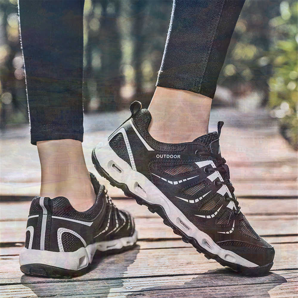 Sumer Round Tip Silver Sneaker - đánh giá và giá Formal Gala Wear Women