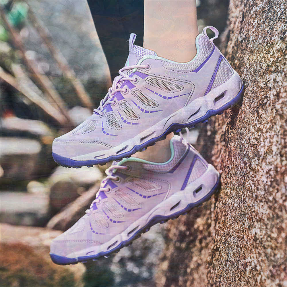 Sumer Round Tip Silver Sneaker - đánh giá và giá Formal Gala Wear Women